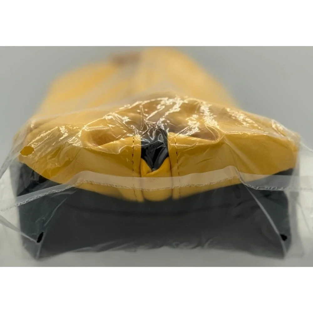 Atley James Travel and Toiletry Bag Yellow / Black - NEW Sealed 11
